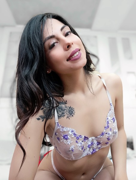 Live sex webcam photo for PalomaShelvin #3408967