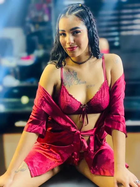 Live sex webcam photo for Megan77 #3264733