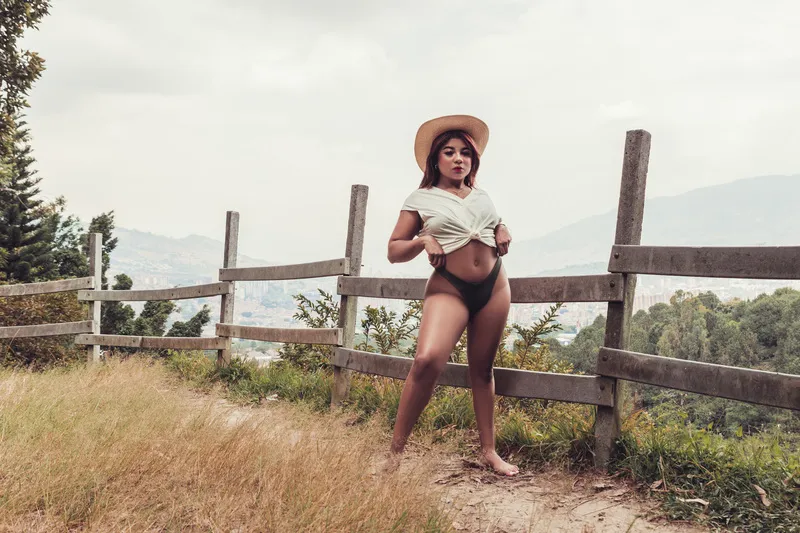 Live sex webcam photo for ValerieBlaik #3620560