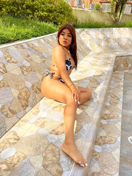 Live sex webcam photo for ValerieBlaik #3806557