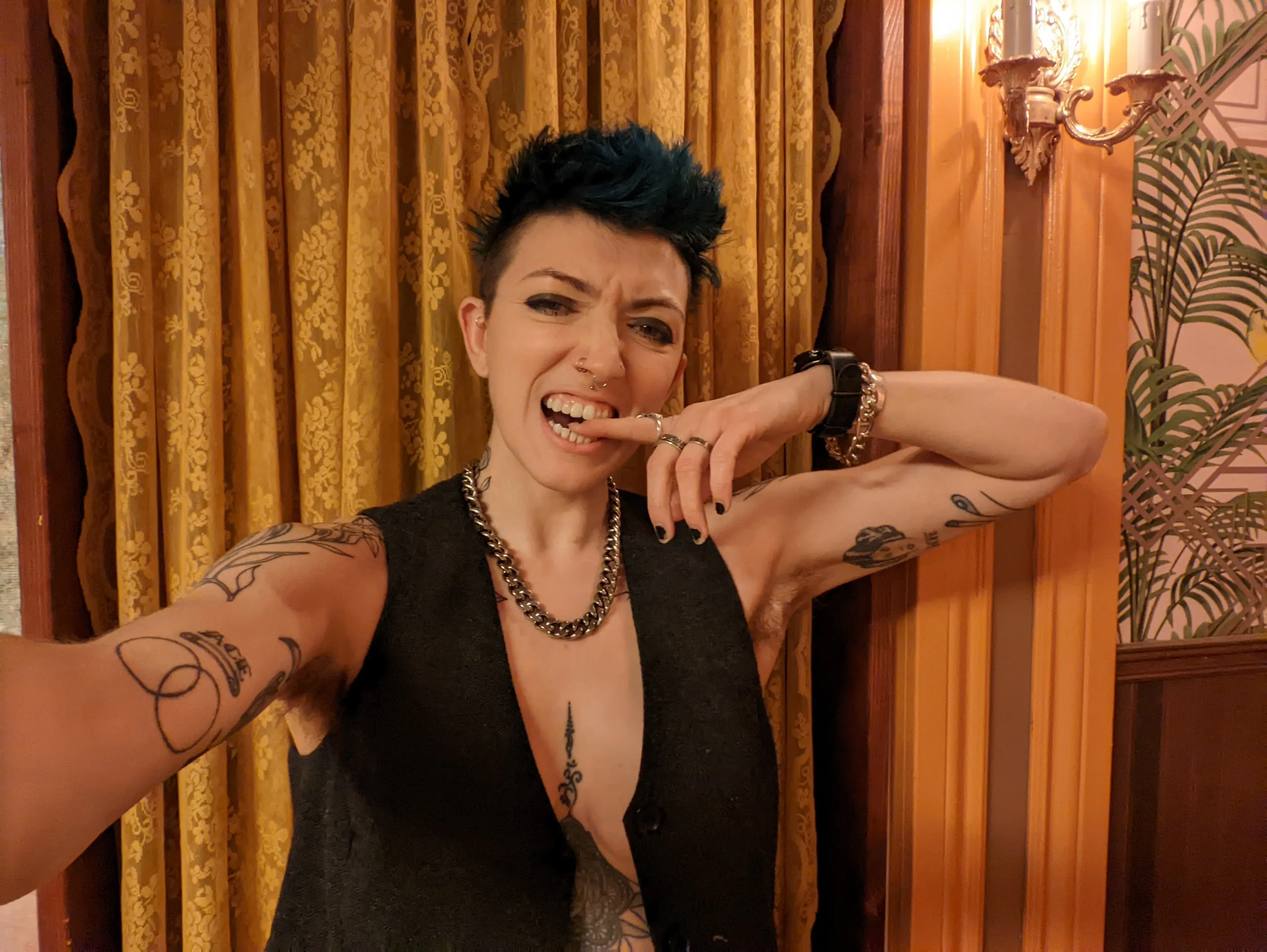 Live sex webcam photo for VictorViero #7262537