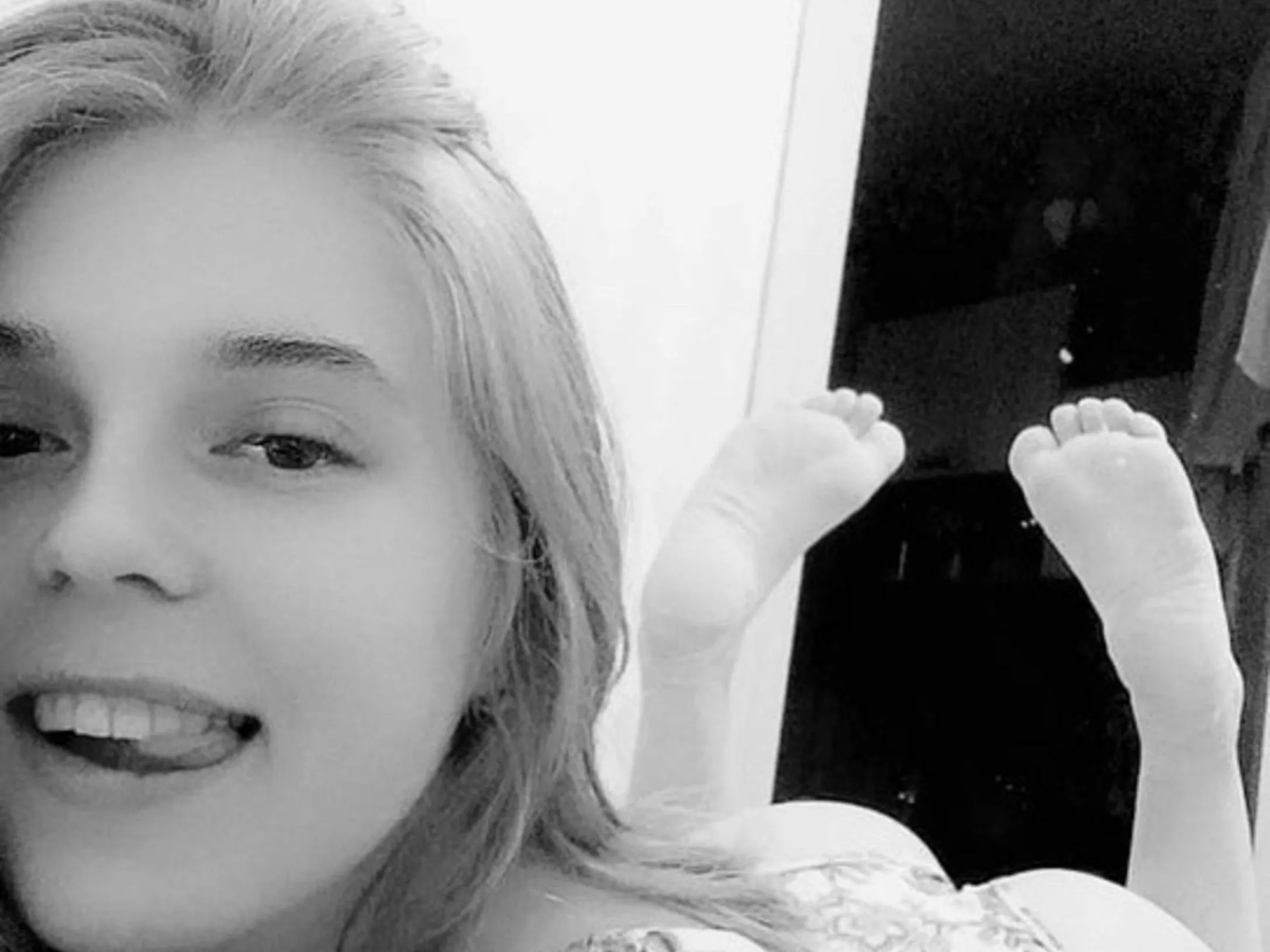 Live sex webcam photo for ArielCoper #3894259