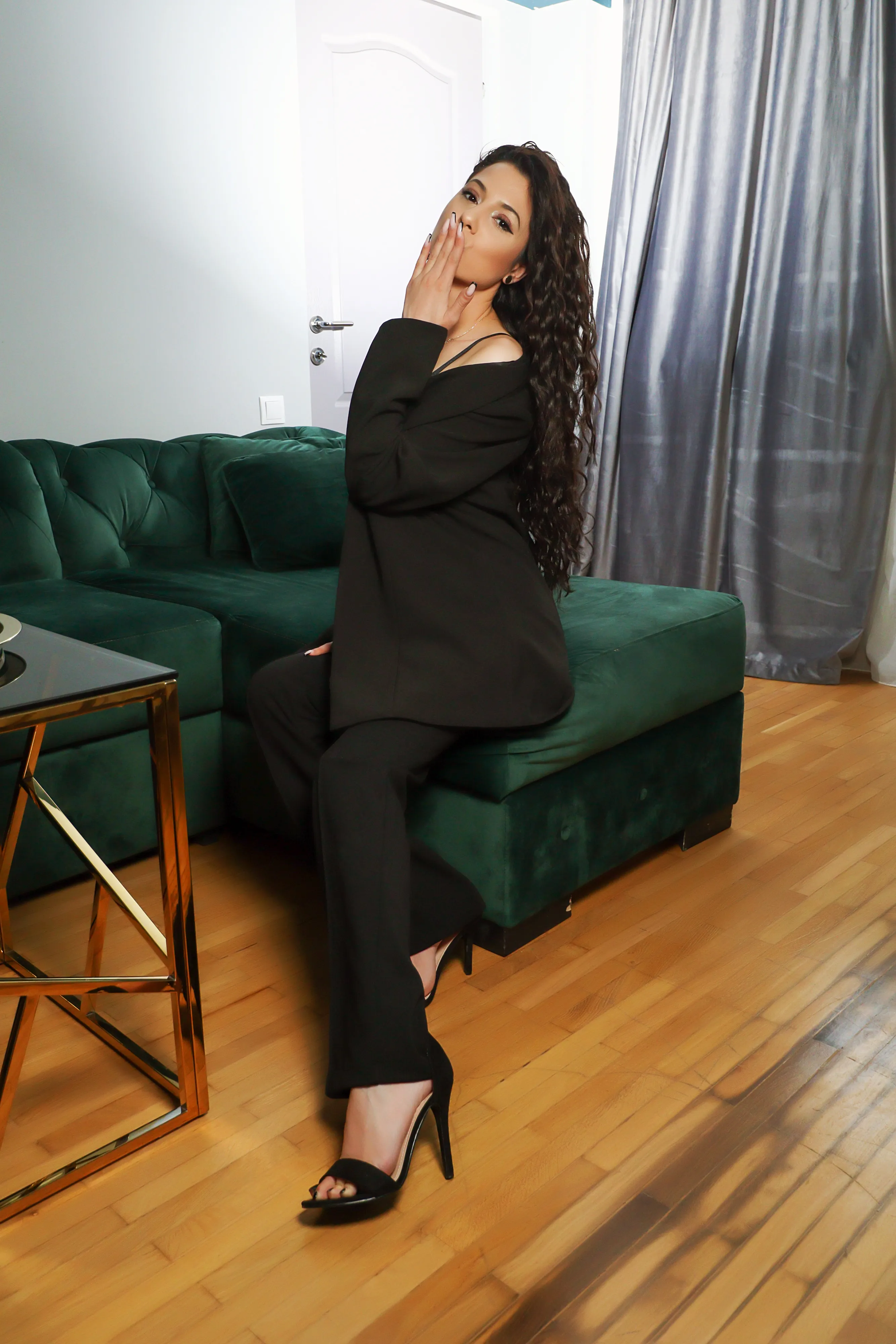 Live sex webcam photo for AriannaSinn #7409540