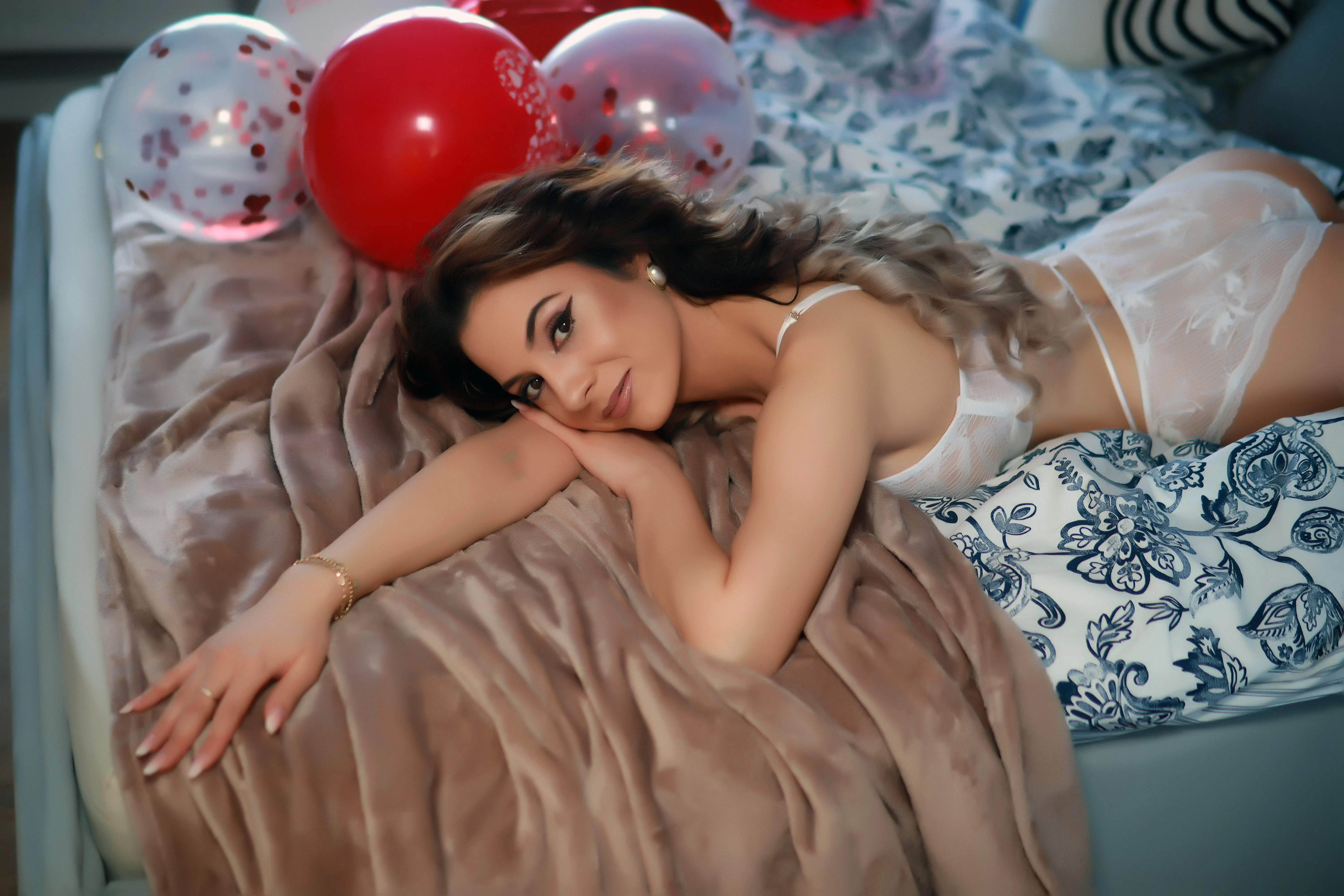 Live sex webcam photo for AriannaSinn #7409799