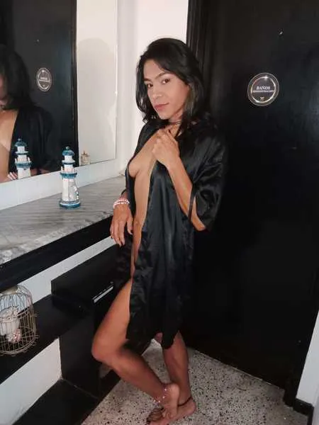 Live sex webcam photo for DannaMarquez #3265064