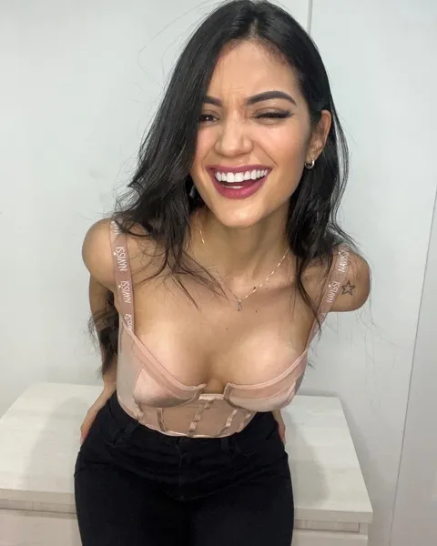 Live sex webcam photo for AprilSheeran #3538298