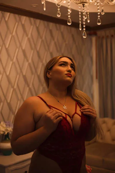 Live sex webcam photo for SARAHSASSY #3416882