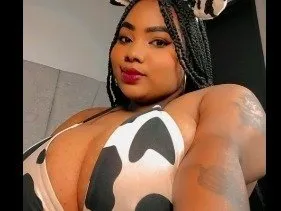 Live sex webcam photo for AangelGold #7989438