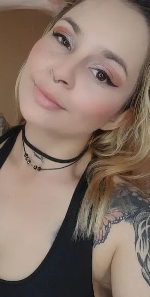 Live sex webcam photo for lolanolimitss #3327217