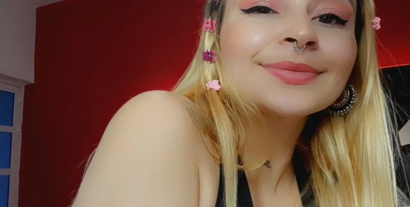 Live sex webcam photo for lolanolimitss #3516246