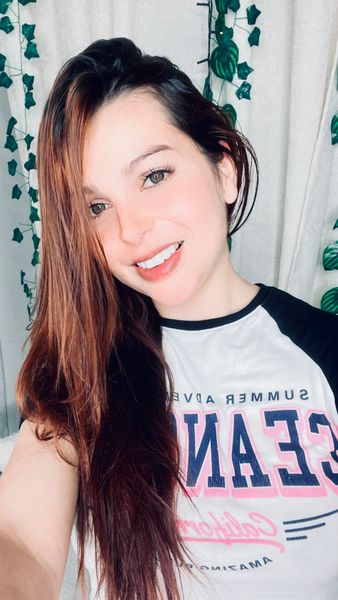 Live sex webcam photo for KamiiLove #3296878