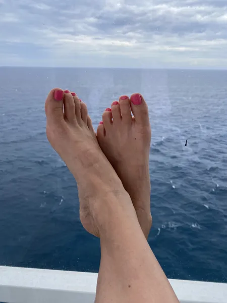 Live sex webcam photo for HeMakesHerSCREAM #3403942