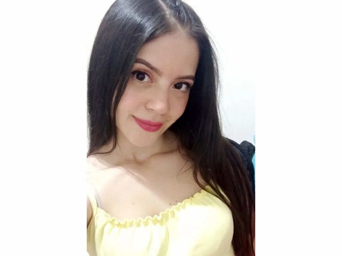 Live sex webcam photo for laurenprice18 #3284811