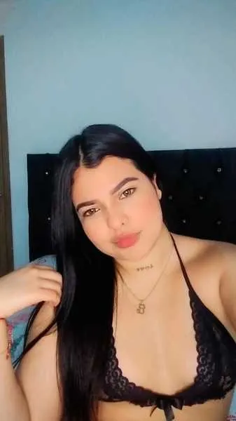 Live sex webcam photo for EmaSmith20 #3263110