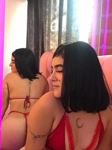 Live sex webcam photo for meliimontess #3272452