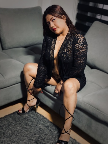 Live sex webcam photo for PlumBrown #3303581