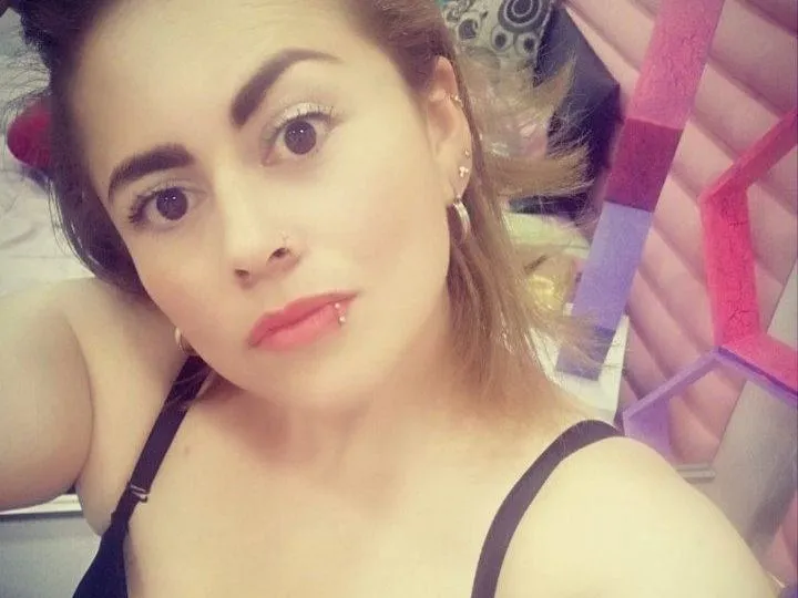 Live sex webcam photo for traviesahoy743 #3267201