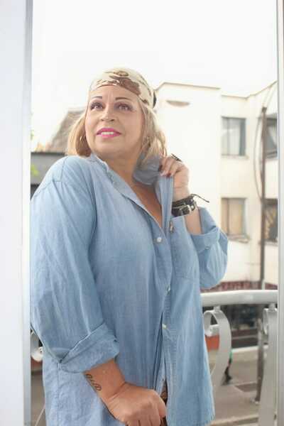 Live sex webcam photo for SarahMiilf #3686290