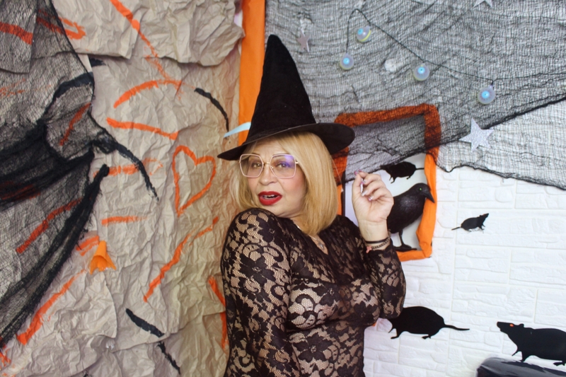 Live sex webcam photo for SarahMiilf #3629264