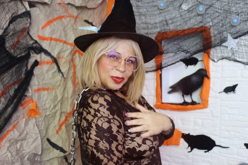 Live sex webcam photo for SarahMiilf #3629268