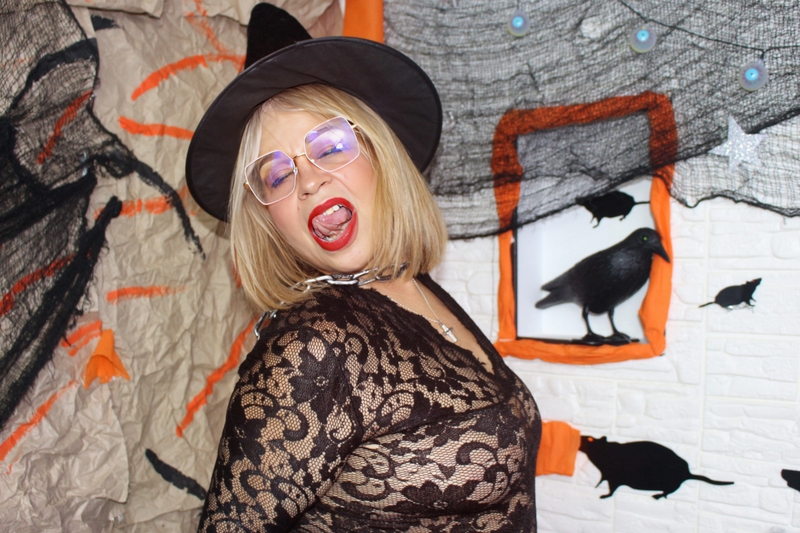 Live sex webcam photo for SarahMiilf #3629267