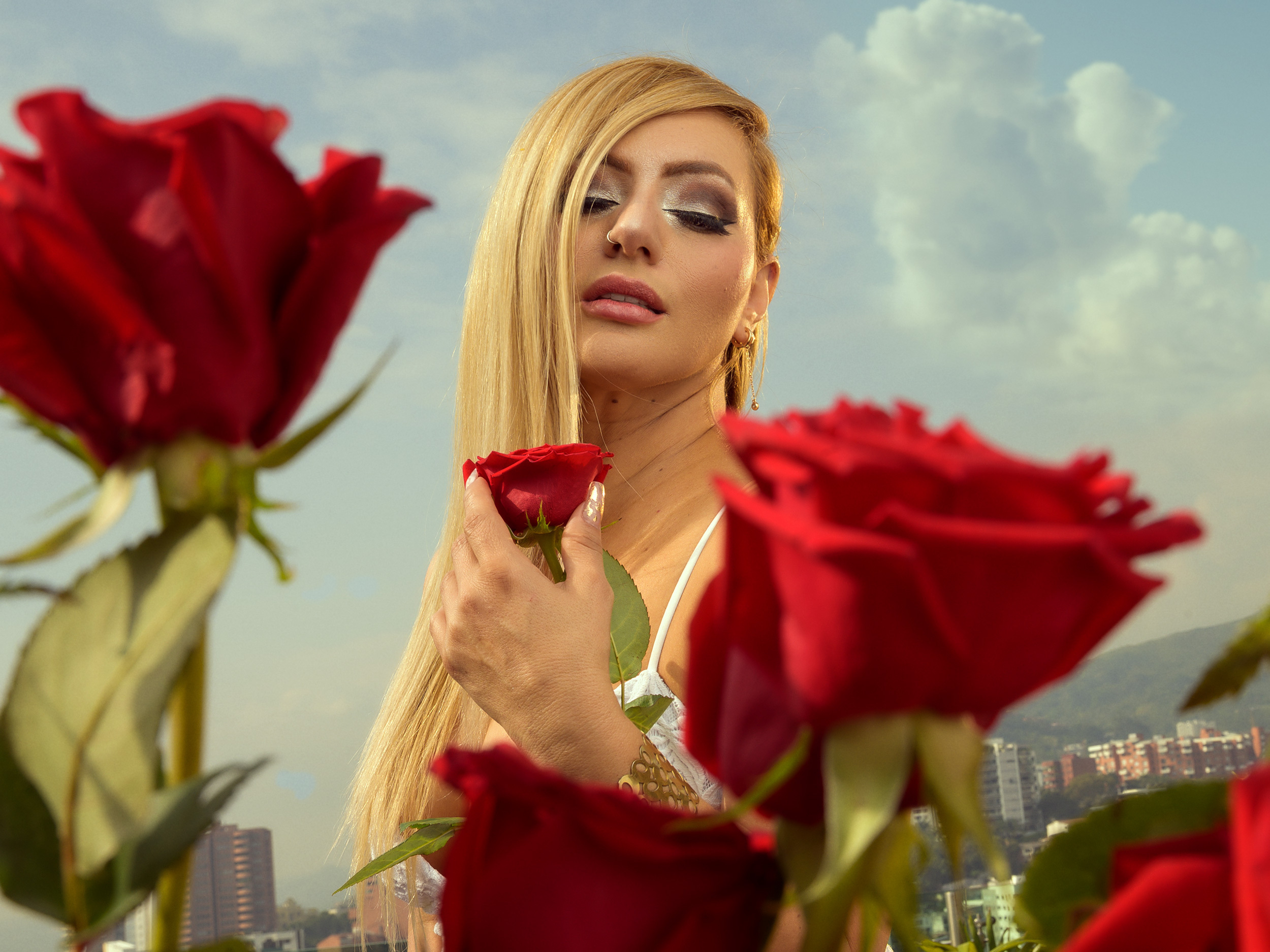 Live sex webcam photo for RoxanneMils #7301484