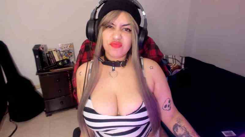 Live sex webcam photo for AlexJaeger #3288011