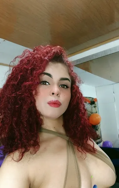 Live sex webcam photo for SamanthaAndEscarlet #3612709