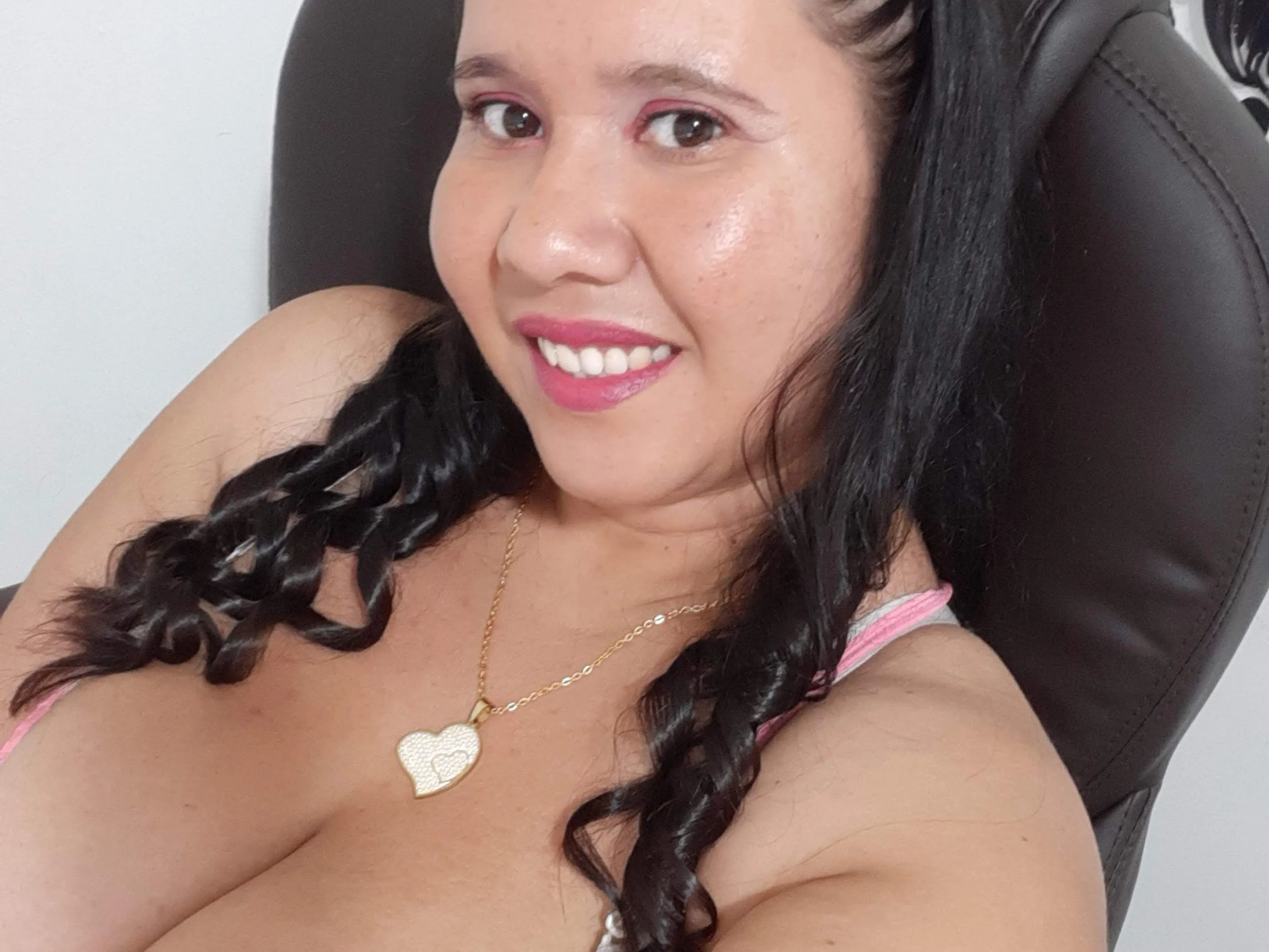 Live sex webcam photo for LianGoddess #3281606