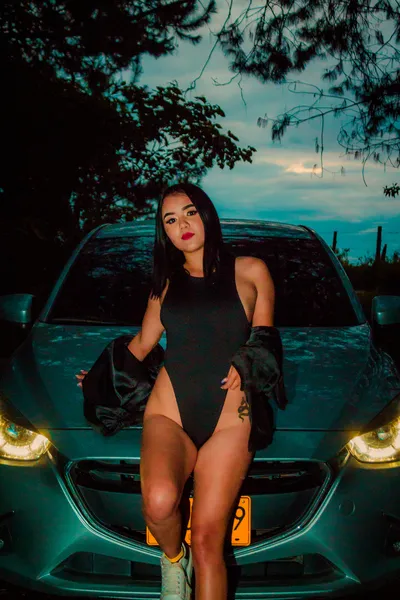 Live sex webcam photo for AnnyyFox #3300350