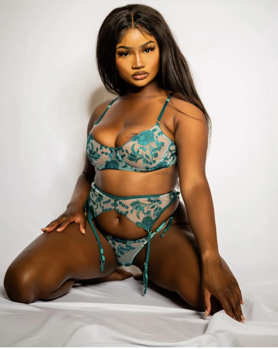 Live sex webcam photo for SupaNovaa #7213390