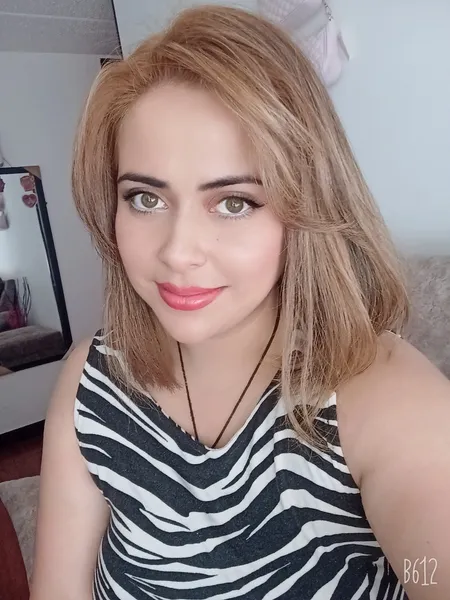 Live sex webcam photo for Scarlettepkr #3410662