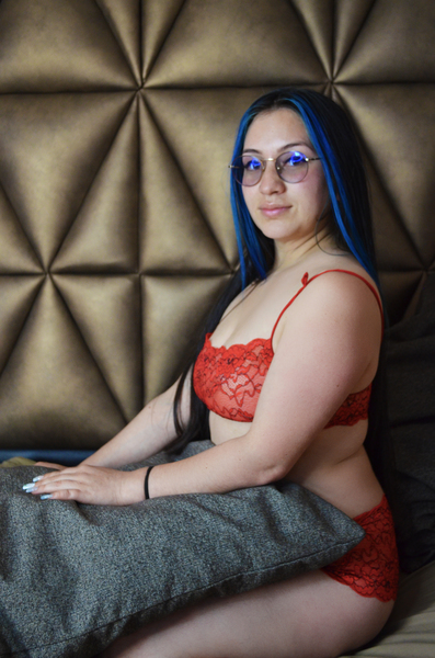 Live sex webcam photo for ThalyGomez #3278849