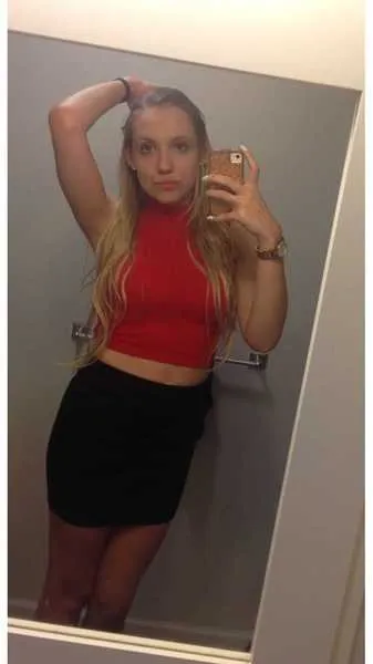 Live sex webcam photo for KittyKay25 #3297309