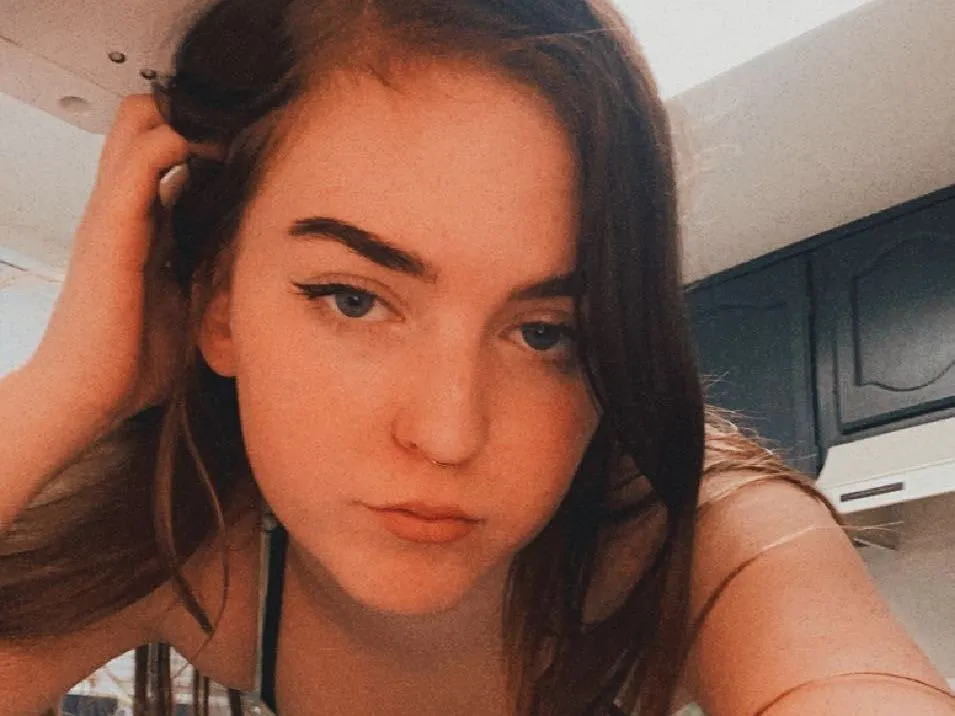 Live sex webcam photo for LexiLunar #3282496