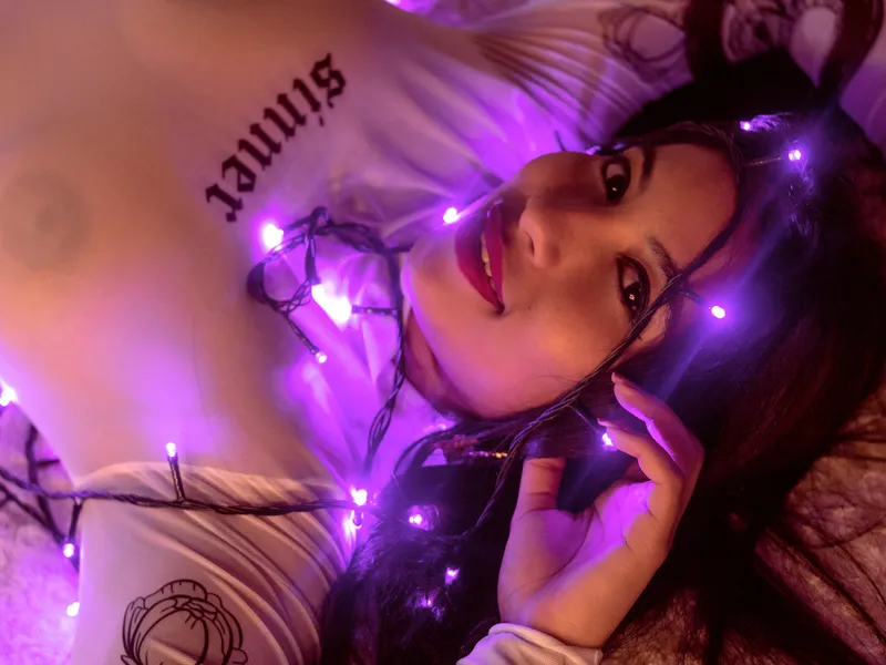 Live sex webcam photo for KateMadyy #3284912