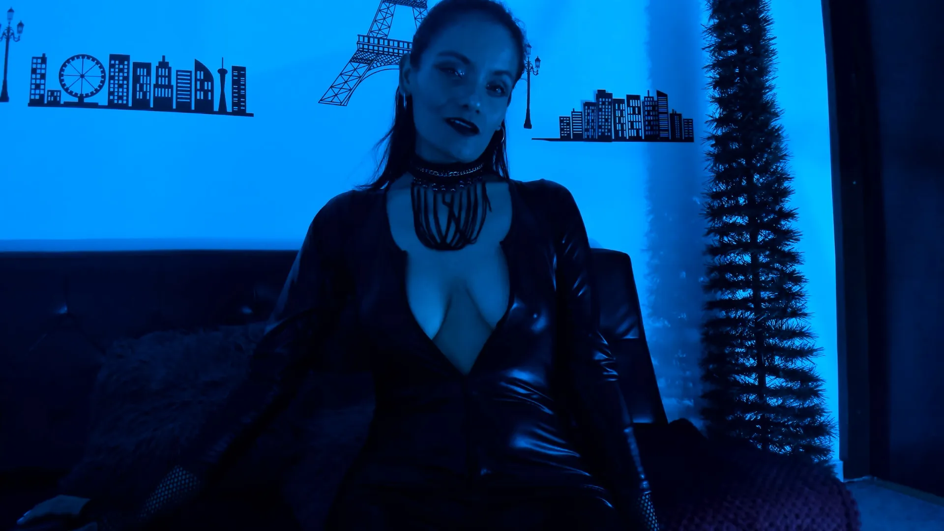 Live sex webcam photo for JulietaWall21 #7335146