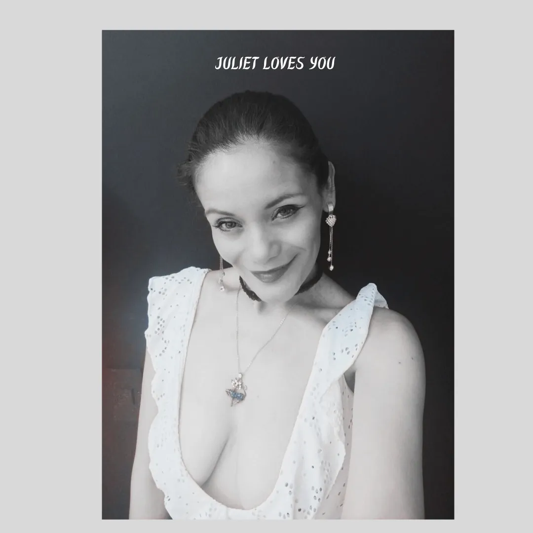 Live sex webcam photo for JulietaWall21 #7335183