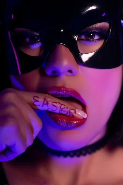 Live sex webcam photo for ValerieAndrade #4174916