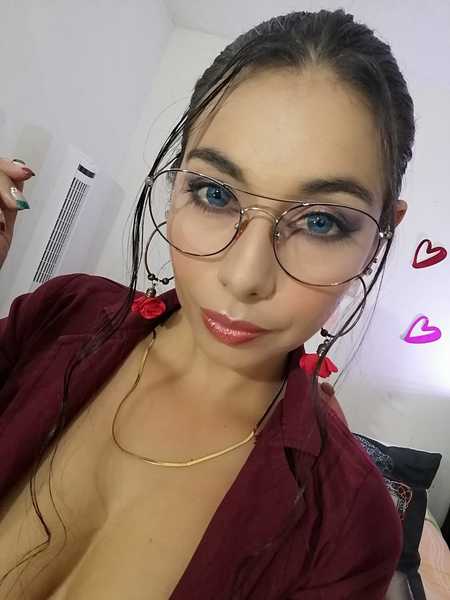 Live sex webcam photo for Samantha18grey #3532276