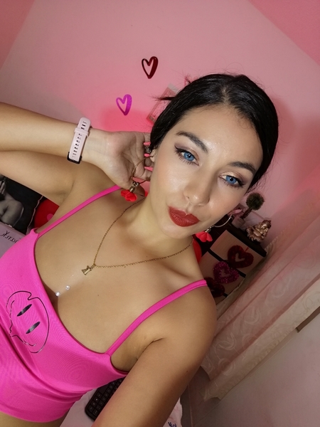 Live sex webcam photo for Samantha18grey #3584584