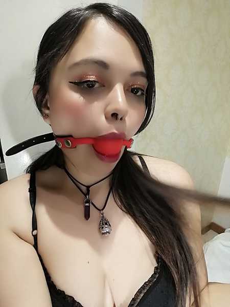 Live sex webcam photo for KatheBathory #3299385