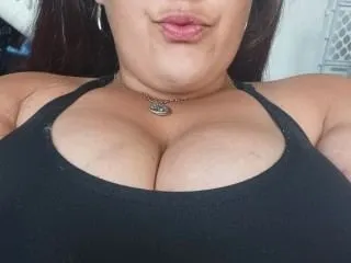 Live sex webcam photo for MaryJaneHoover #6260746