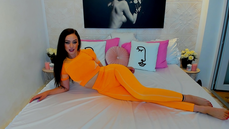 Live sex webcam photo for IvyMia20 #3357807