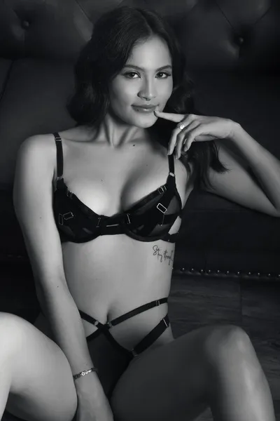 Live sex webcam photo for KatnissSalazar #3280594