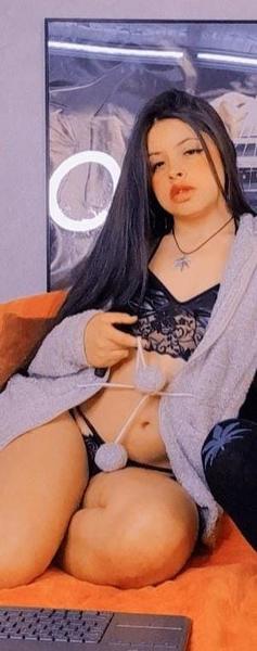 Live sex webcam photo for HilaryAshton #3278278