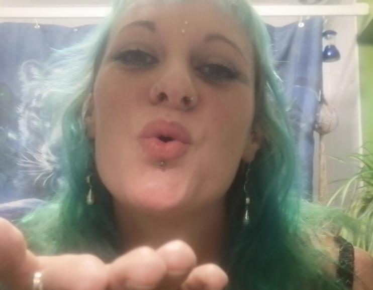 Live sex webcam photo for CrystalDowell #3346157