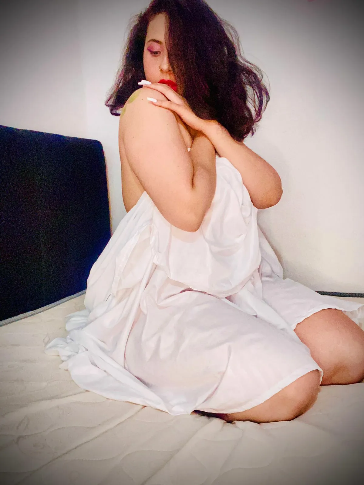 Live sex webcam photo for AliceeSiimpson #7111276