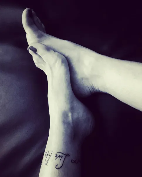 Live sex webcam photo for MissAthenaInk #3336567