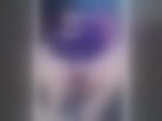 Live sex webcam photo for LadyBigTitts #8240998